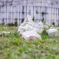 Oskvrnuto Židovsko groblje u Mostaru, napadnuta jedna članica zajednice